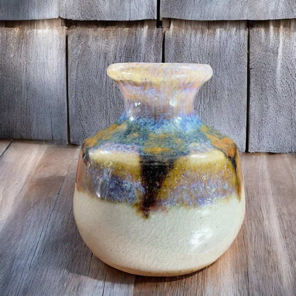 Hand‎ Made Pottery Oil Diffuser Bird Stopper Lid Stoneware Artist Signed Vintage
